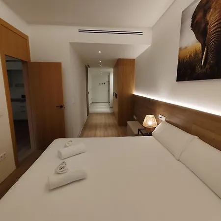 Dreamsapt Feria Apartment *